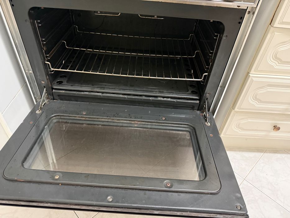 Fogão de 5 bocas há gás