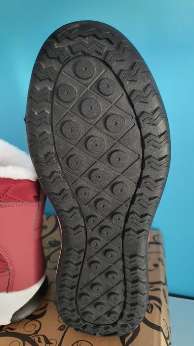 Śniegowce damskie nowe modny kolor rozmiar 38 / wkładka 24 - 24.5 cm