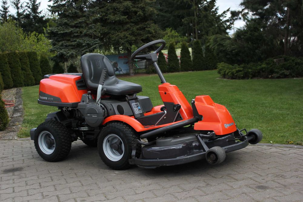 Husqvarna R175 175 Rider TRAKTOREK Kosiarka