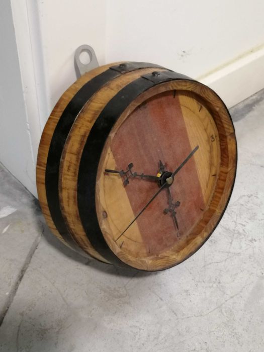 relógio de parede rústico