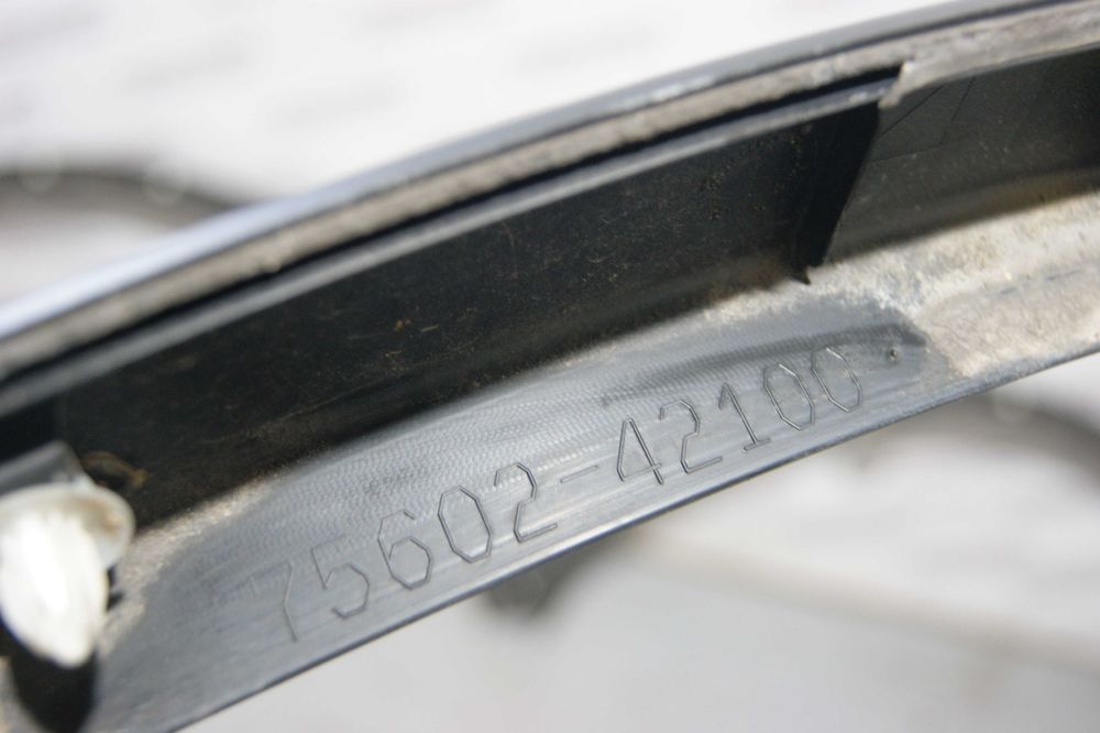 Накладка расширительная арки задняя левая Toyota RAV4 2016-2018