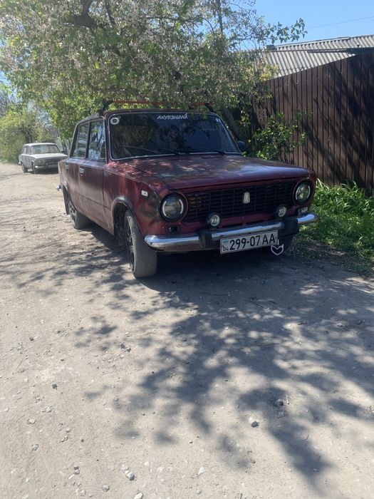 продам ваз 21011
