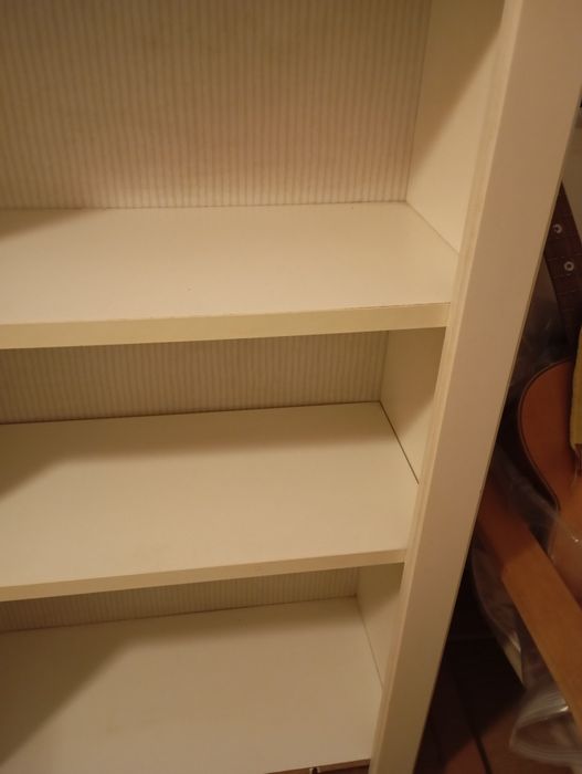 2 Estantes IKEA brancas, cada 75€