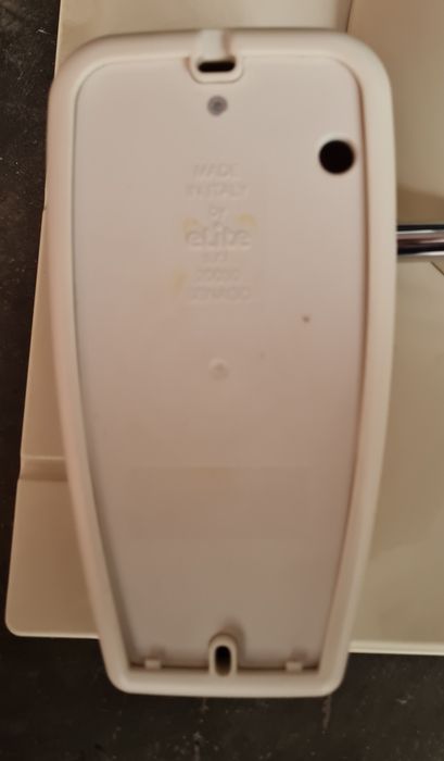 Espelho de parede WC com iluminação ELITE Classic600
