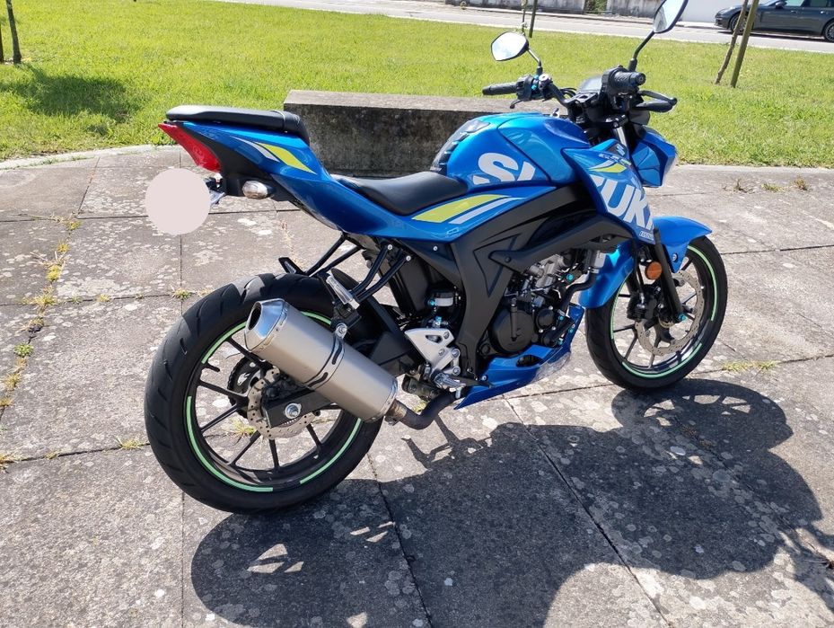 Naked Suzuki 125 como nova