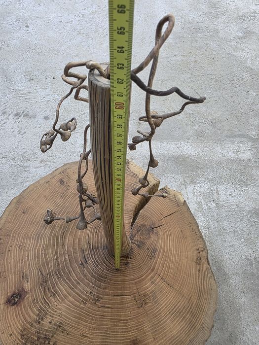 Jarra decorativa em madeira de artesanato