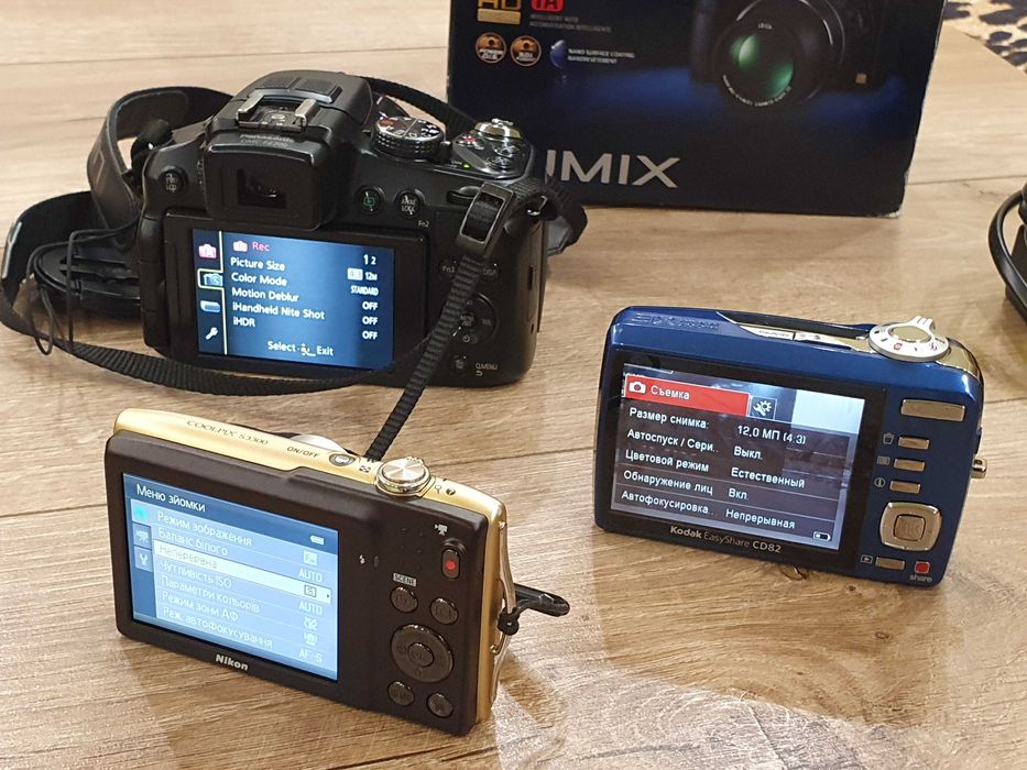 Вінтажний цифровий фотоапарат / Мильниця нульових Y2K ( Nikon ,Kodak, Lumix)