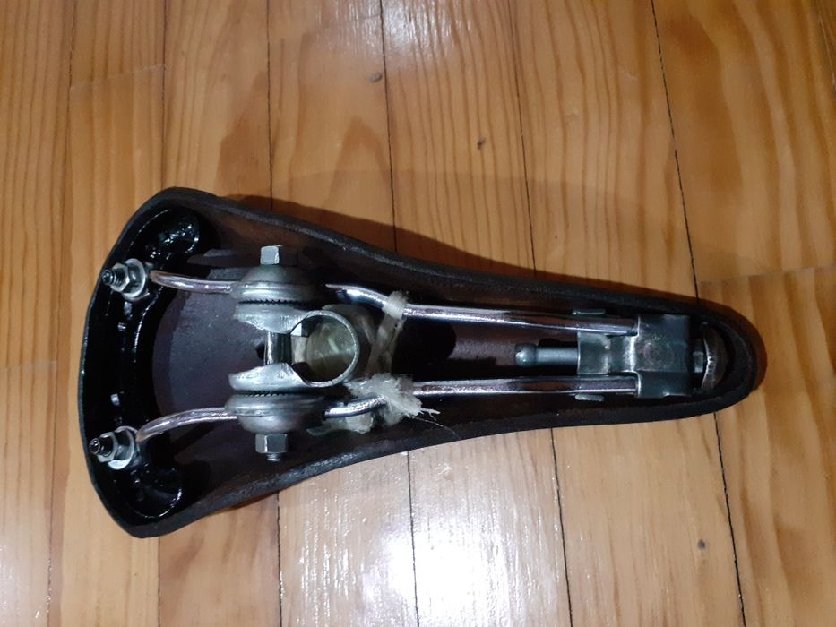 Bicicleta Diana impecável roda 26x1"1/4 conforme foto.