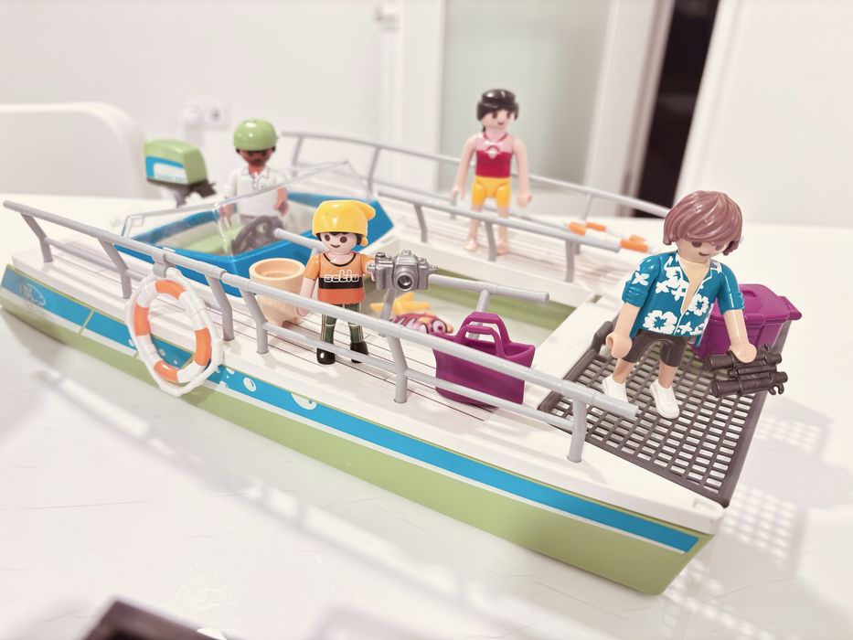 Grande Lote Playmobil Avião Barco Polícia Cavalo e Figuras