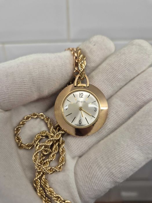 Damski zegarek wisiorek *Glashutte*naszyjnik