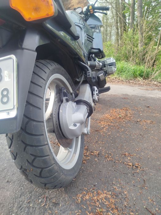 Motocykl BMW R1100 RS