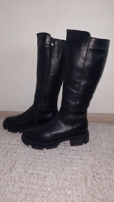 Женские ботинки челси бардовые