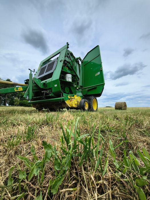 Prasa rolującą John Deere 580