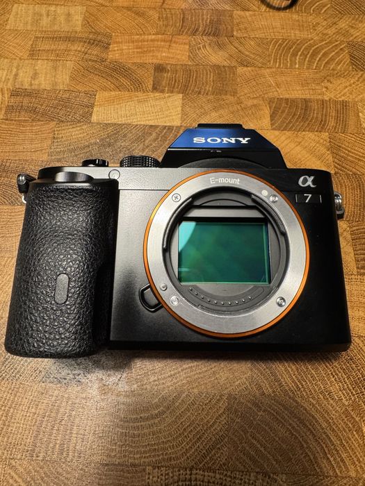 Sony A7 ILCE-7B A7m1