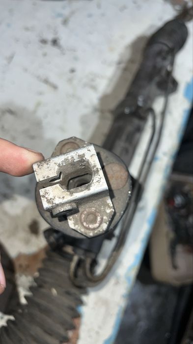 РУЛЕВАЯ РЕЙКА BMW 3 E46-36 6757650 7852974712