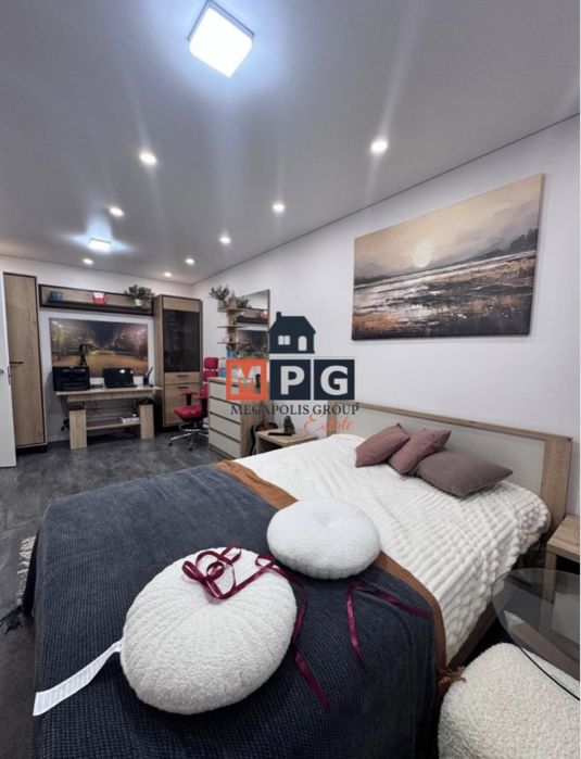 Продаж 2 км/46м2/Науки 64/ м. 23 серпня 2 хв.