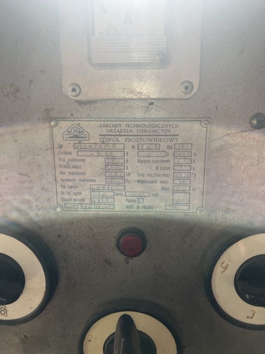 Prostownik Bester 6v/12v/24v sprawny