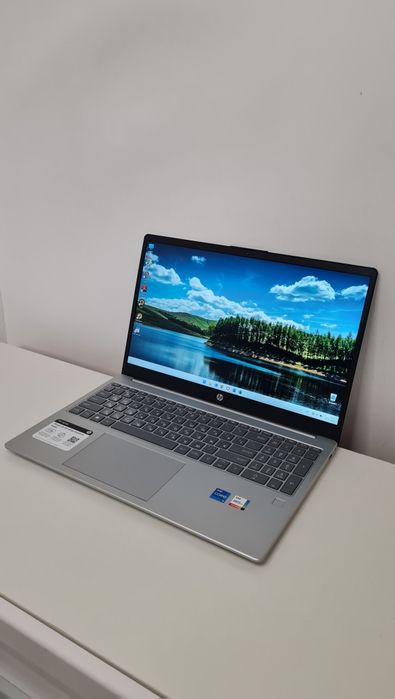 Ноутбук HP Laptop 15-fd0152wm/15.6" FHD IPS/i5 1334u/8 GbRAM/512 GbSSD