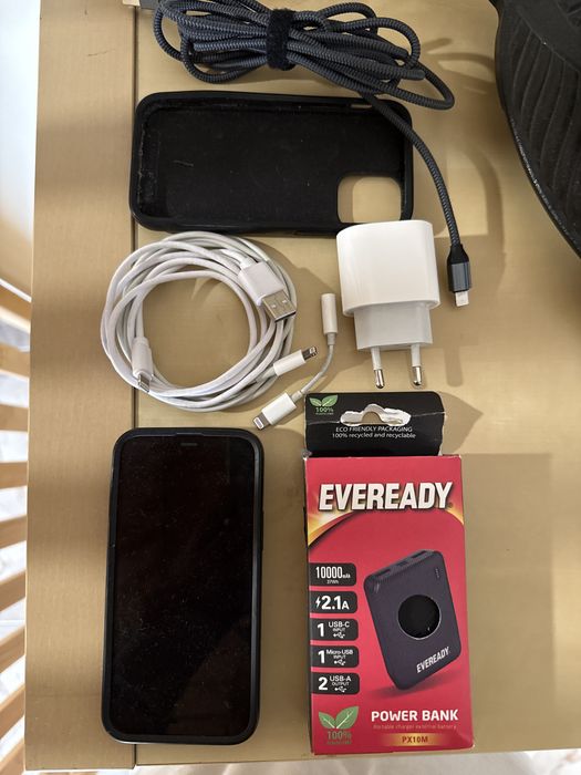 iPhone 12 mini Black (Box + Accessories + Power Bank)64730219302402120