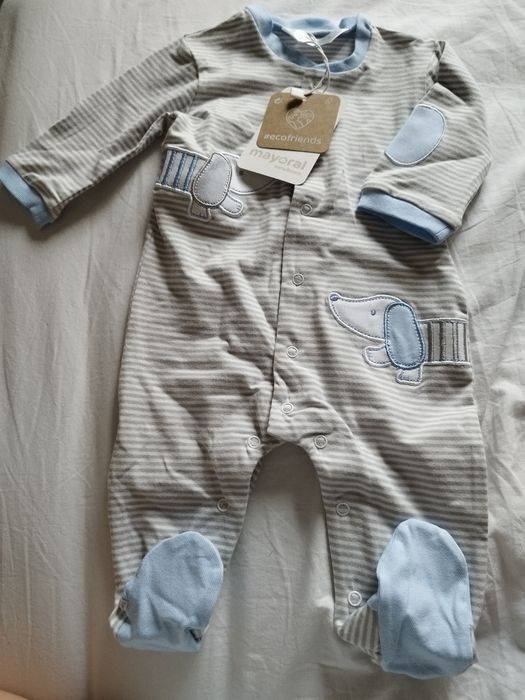 Body/combinaison Pour Bébé Garçon 1 Mois - Style Espagnol - Occasion Très Bon état