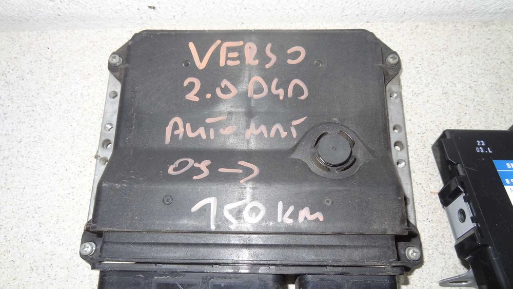 Toyota verso 09-   2.0 D4D automat komputer smart key zestaw startowy