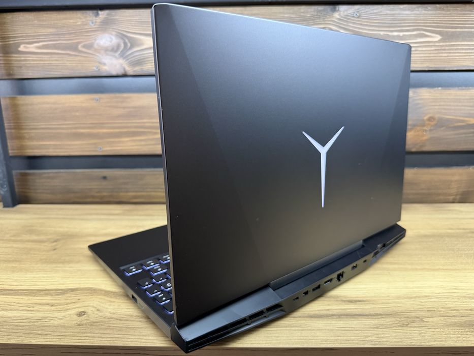 Lenovo Legion Y7000P 15,6"144Hz i7-8750H/16GB/256M2/0% зносу