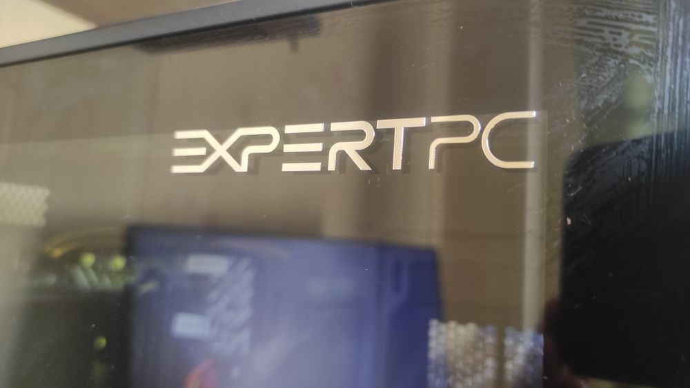 Персональний комп'ютер, Expert PC Ultimate