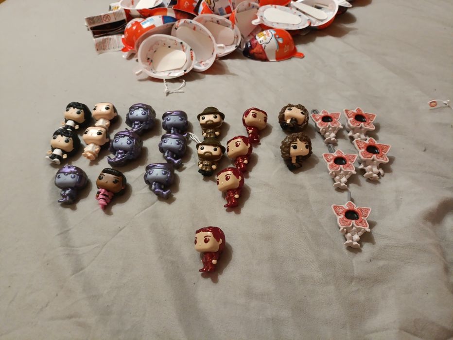 Фігурки дивні дива/ очень страные дела