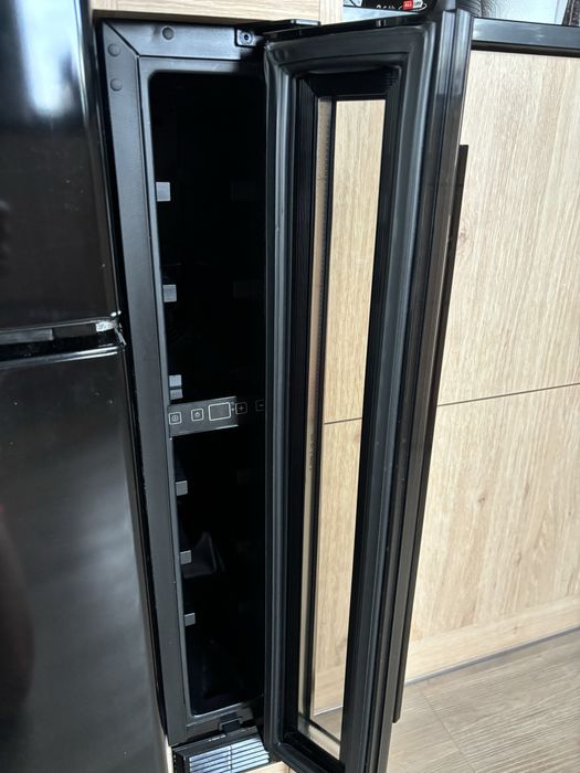 Chlodziarka do wina amica