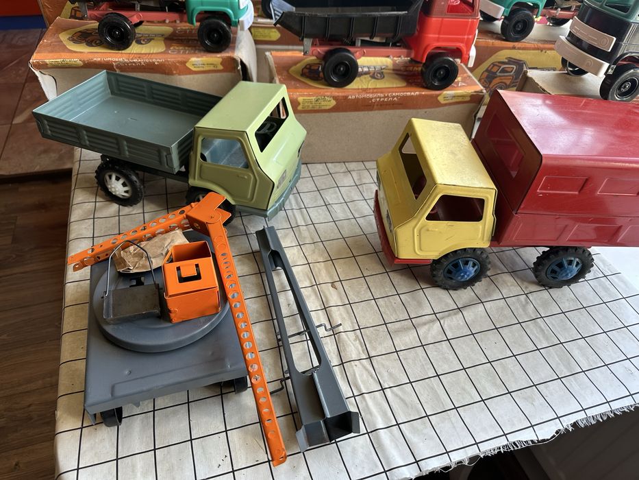 Ігрушка ссср Грузовик Краз Стріла