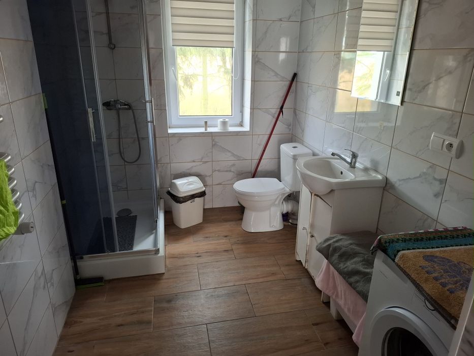 Wynajmę  duży dom tylko firma faktura wat 6.0.9.7.3.8.9.5.4