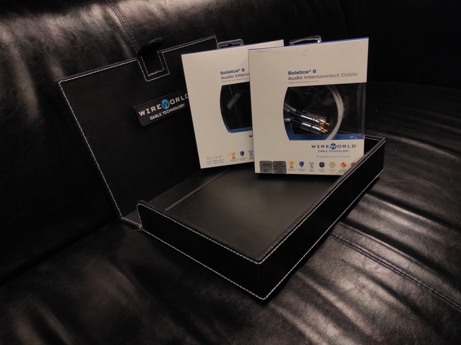 WireWorld Solstice 10 RCA interkonekt stereo różne długości XLR