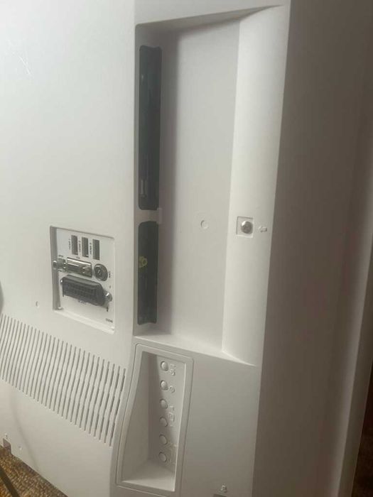 Телевізор Toshiba 40L1334DG