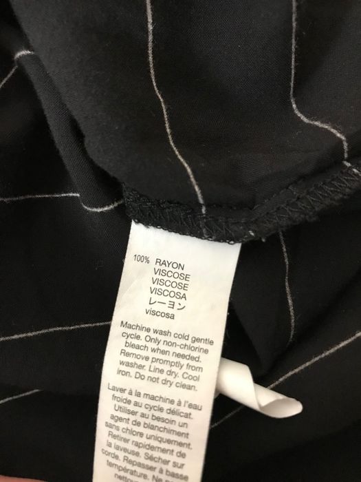 Czarna koszula w białe paski z długim rękawem rayon biurowa w V GAP