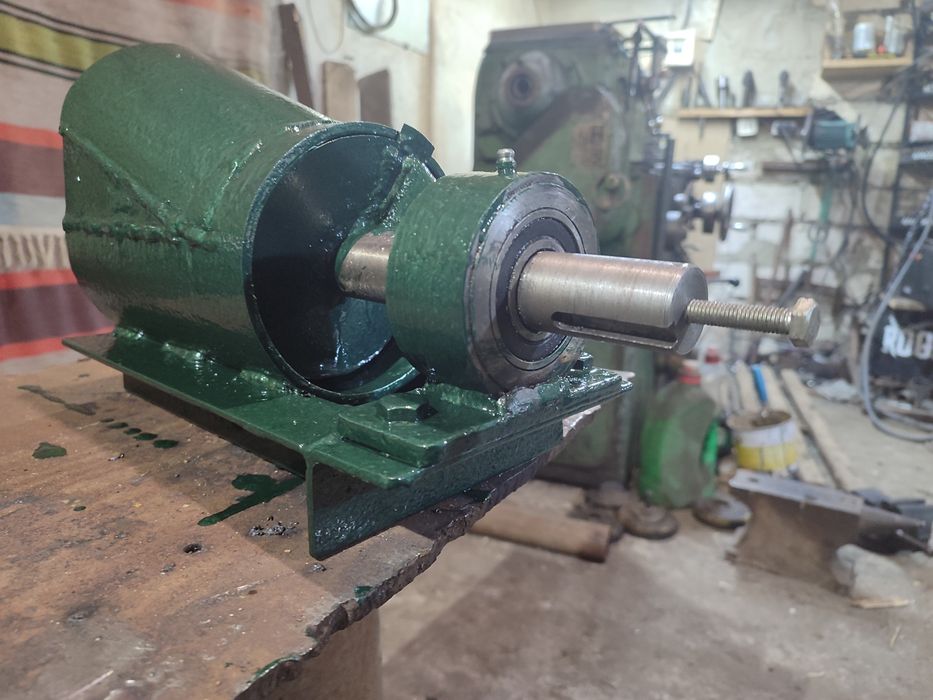 Шнековий Подрібнювач гілок