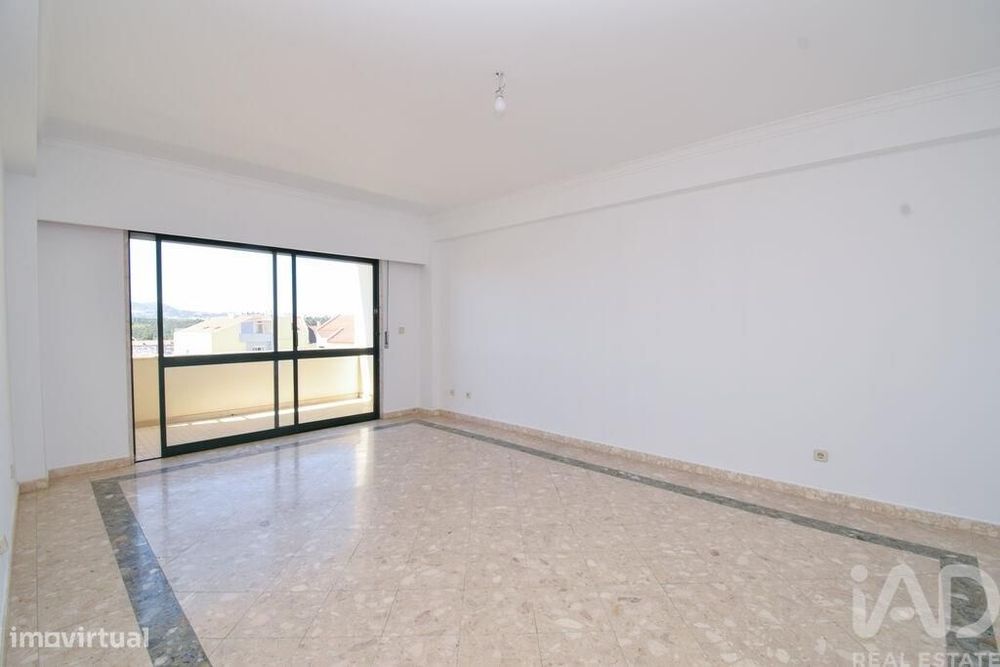 Apartamento T2 em Agualva e Mira-Sintra