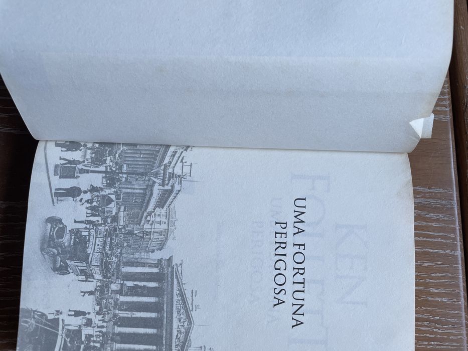 Uma Fortuna Perigosa - Ken Follett