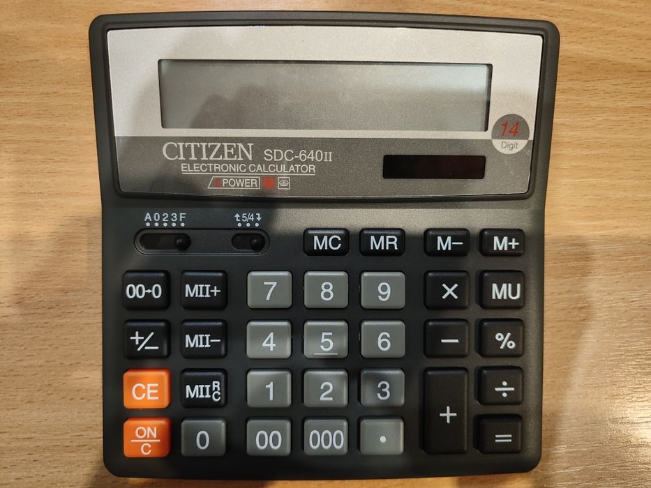 Калькулятор CITIZEN SDC 640 ii