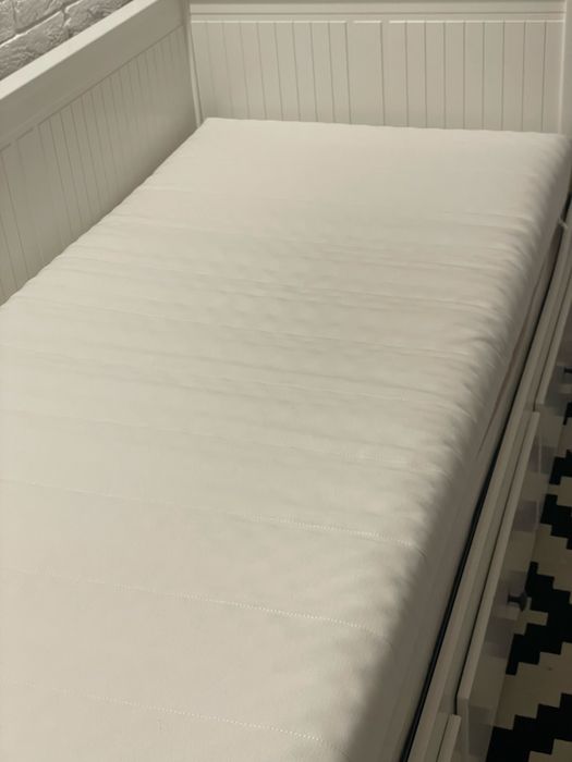 Кушетка ліжко Ikea