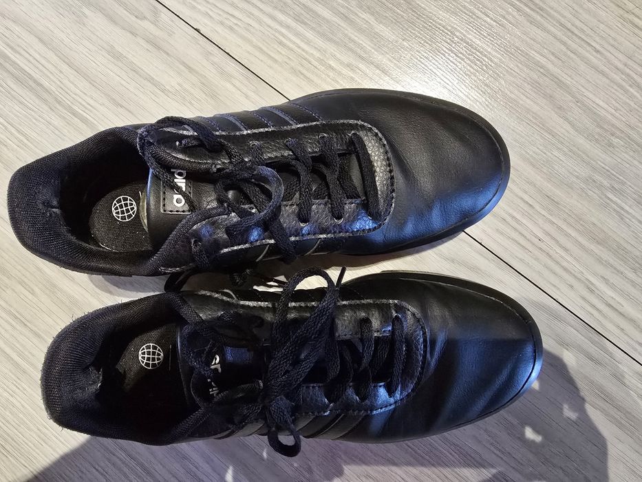 Damskie czarne Adidas r.38