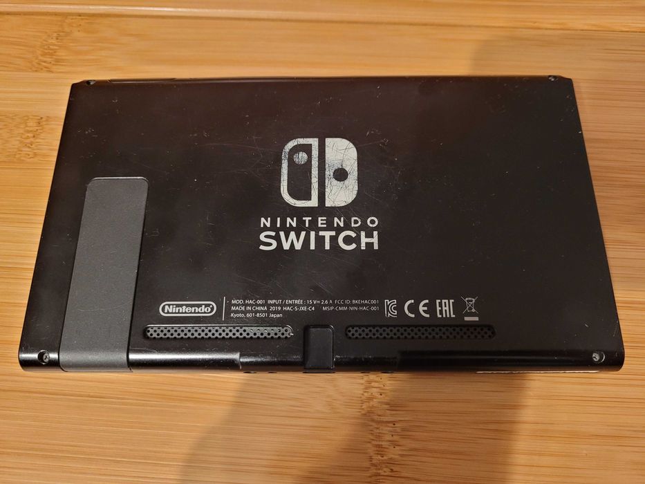 Konsola Nintendo Switch Przerobiona CFW Sam tablet + 128gb Gry