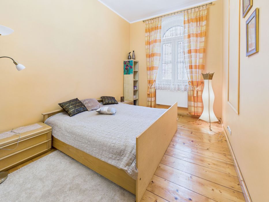 4 pokoje na parterze, centrum Oławy 83 m2