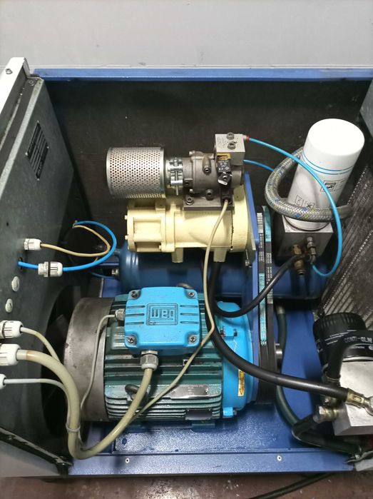 Sprężarka śrubowa Alup 15 kw / 10bar / 1,8 m³