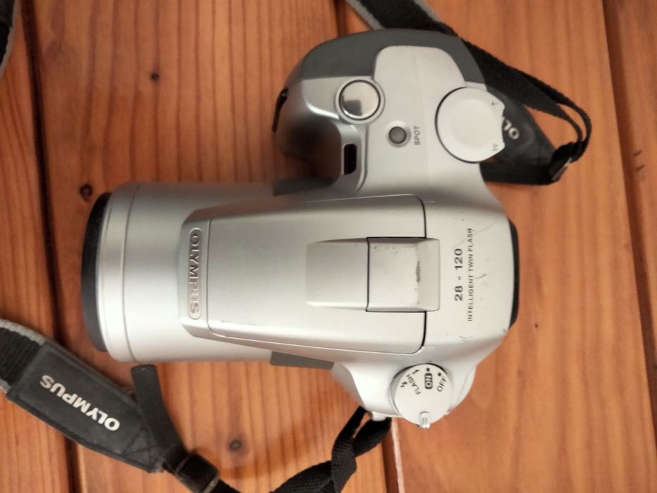 Фотоаппарат Olimpus is500