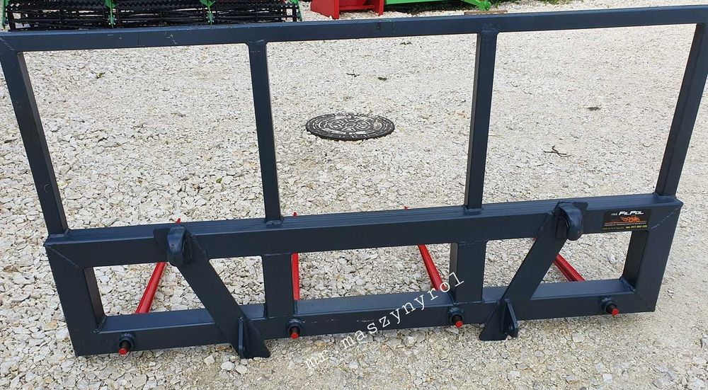 4 tuleje i kły widły do słomy bel siana bali balotów ramka euro MOCNA