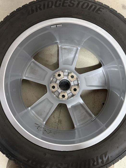 Jantes Originais Audi 19” + Pneus Bridgestone 235/55 R19 – Novas