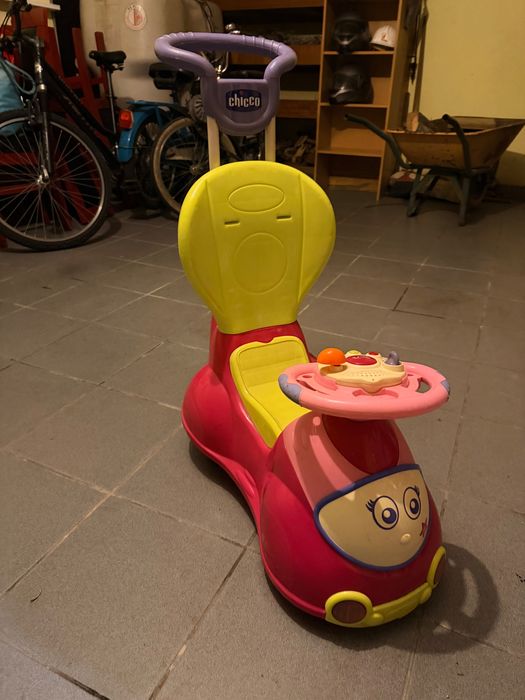 Triciclo da marca CHico