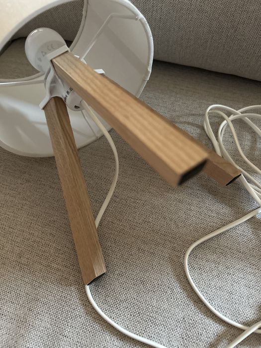 Par de Candeeiros com Abajures