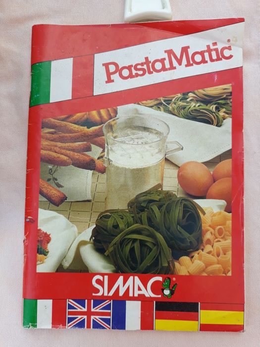 Máquina de fazer massas