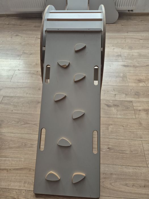 Stoliczek dla dzieci 4w1